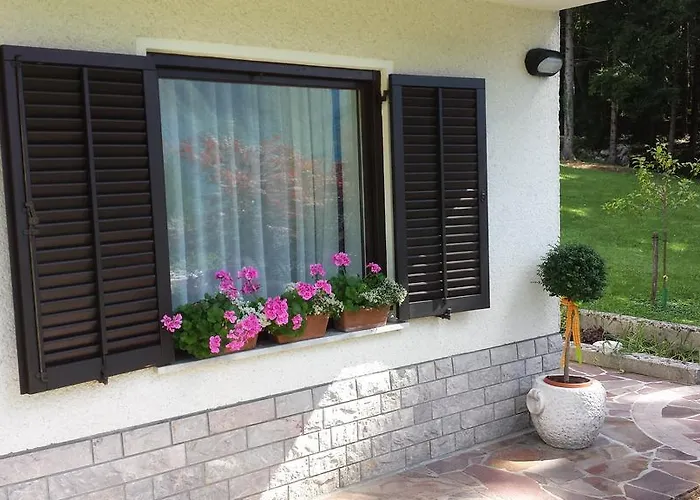 בית אירוח Ostan